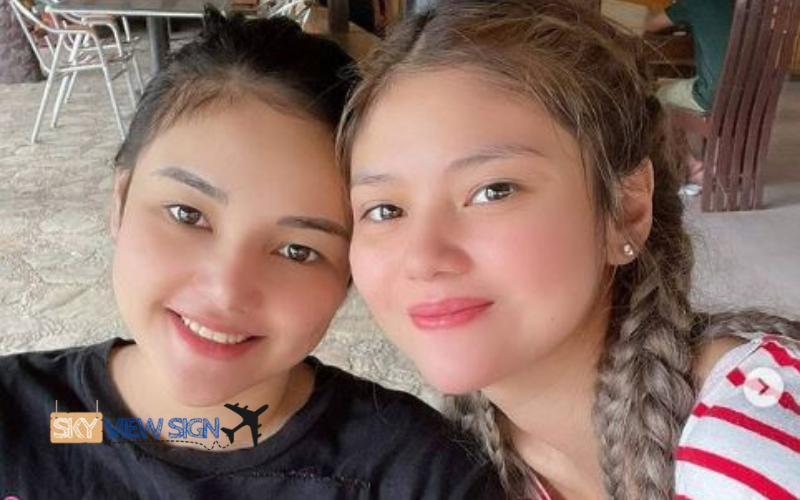 Ana with her sister Marie Jalandoni