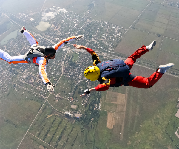 Skydiving UK, Weight Limit, Courses, Experience, and Centers