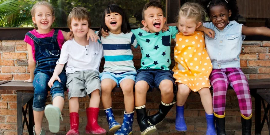 Dressing Up in Style: Children’s Clothing Trends and Tips 2023