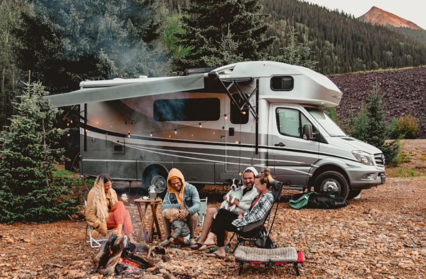 Finding Community on the Road: Building Relationships in the RV Lifestyle