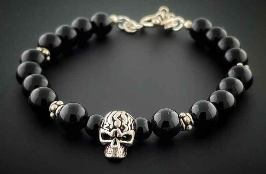 How to Add Skull Bracelets…