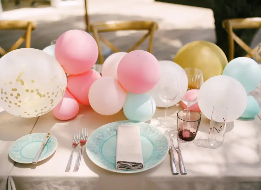 Balloon Centrepieces and Table Decorations
